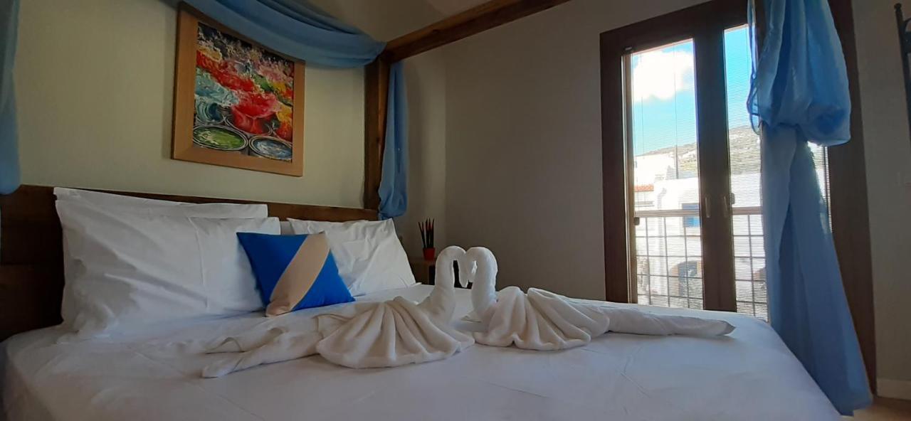 Andros 4 All Seasons Villas & Suites Ormos  Exterior foto