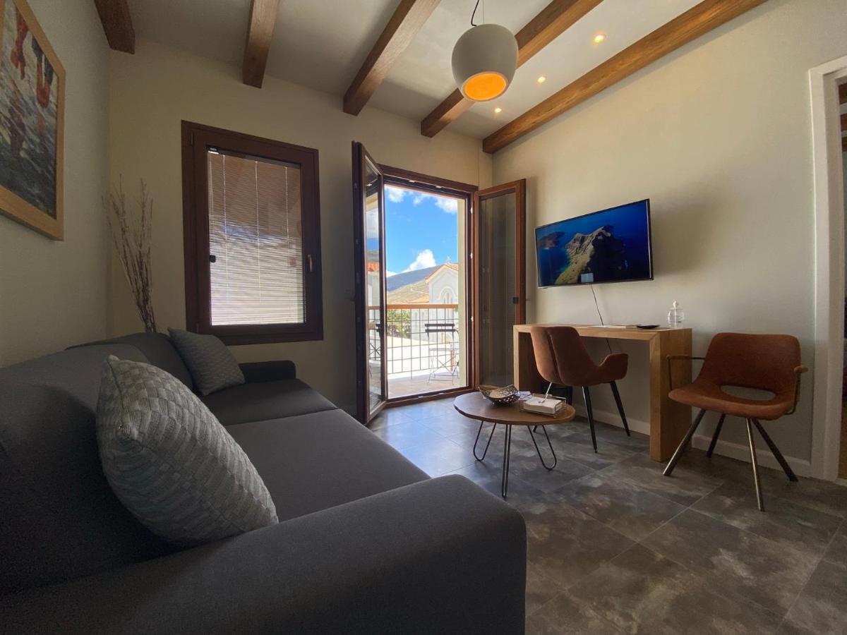 Andros 4 All Seasons Villas & Suites Ormos  Exterior foto
