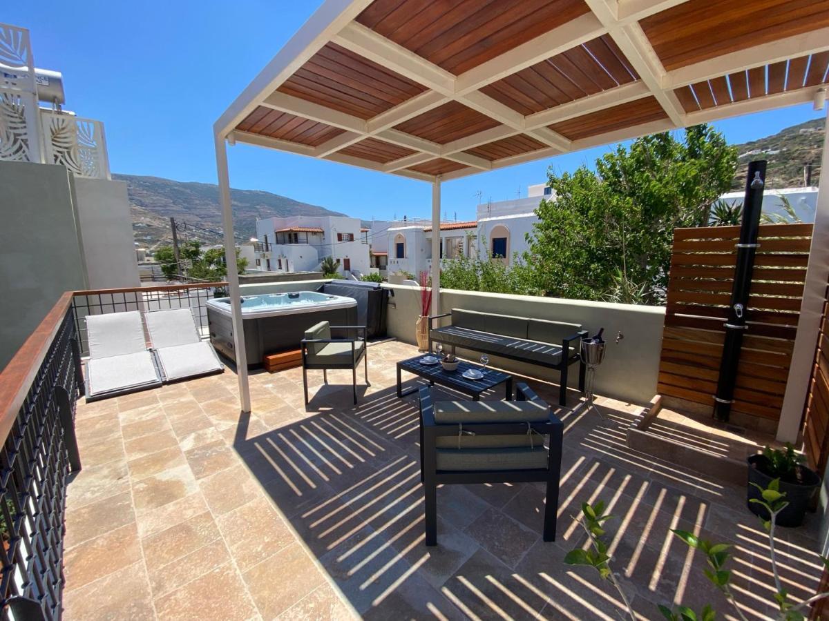 Andros 4 All Seasons Villas & Suites Ormos  Exterior foto